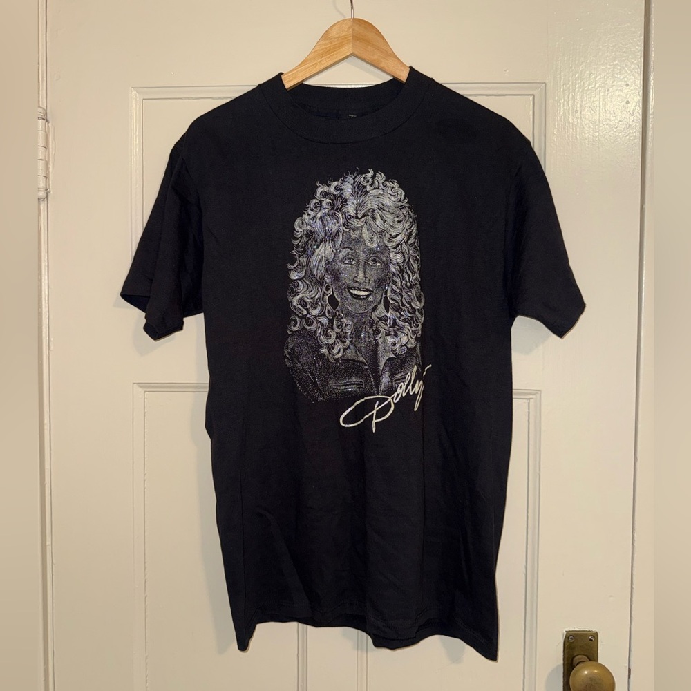 Vintage 90s sparkly Dolly Parton Diamond Dust t-shirt in perfect condition